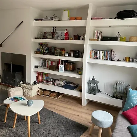 Grande Maison Au Calme Proche Plage. Feriehus