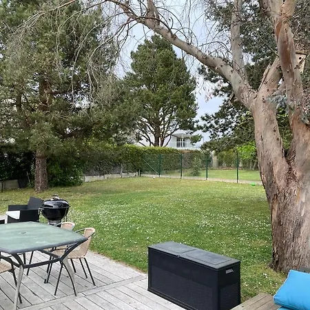 Grande Maison Au Calme Proche Plage. La Baule